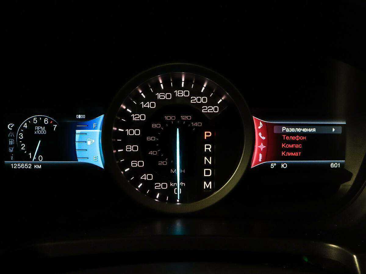 Купить Ford Explorer с пробегом. Фото: #7