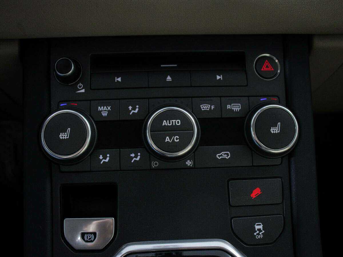 Купить Land Rover Range Rover Evoque с пробегом. Фото: #16