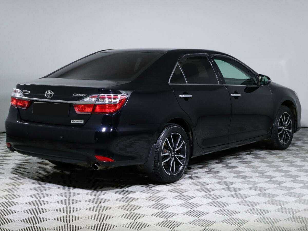 Купить Toyota Camry с пробегом. Фото: #3
