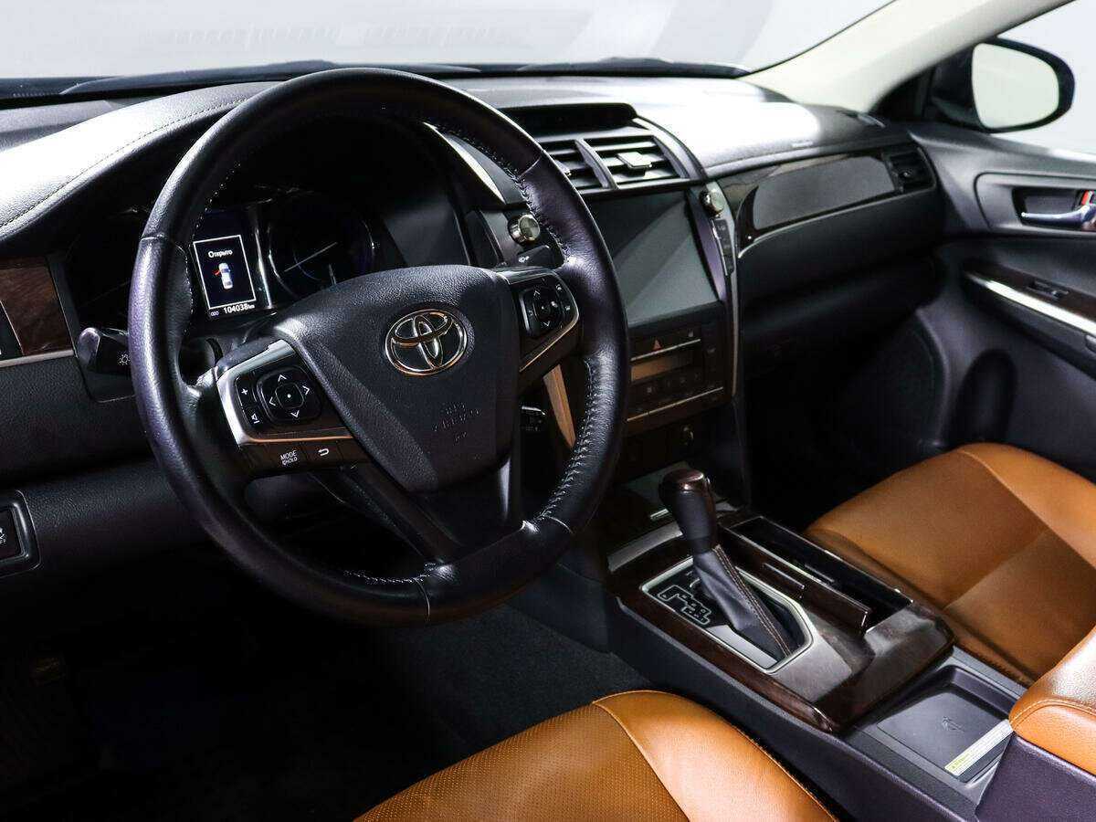 Купить Toyota Camry с пробегом. Фото: #10