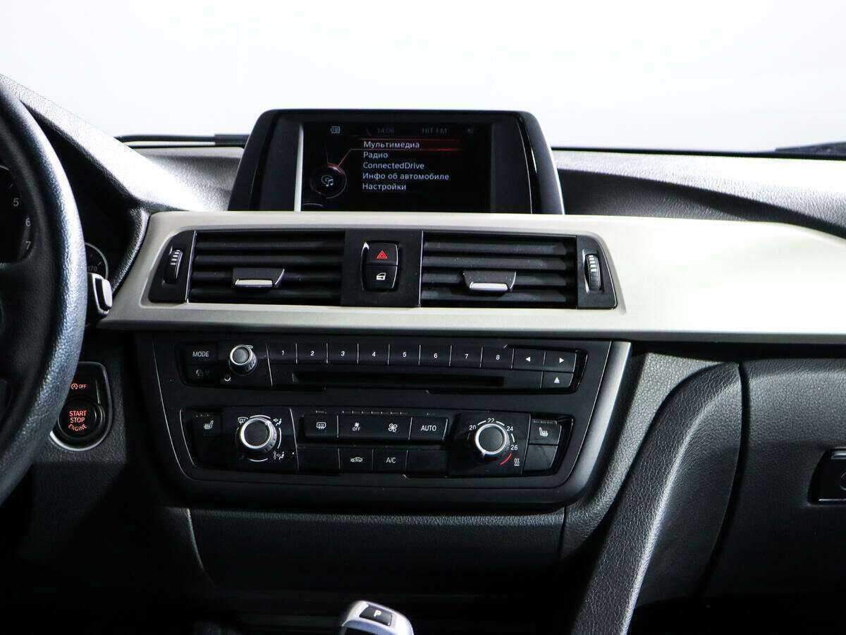 Купить BMW 3 серии с пробегом. Фото: #11