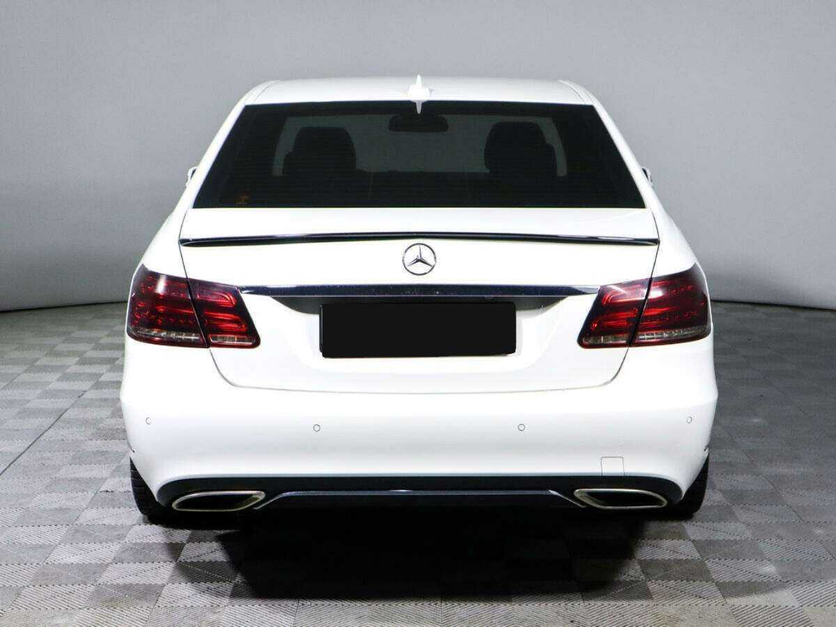 Купить Mercedes-Benz E-Класс с пробегом. Фото: #5