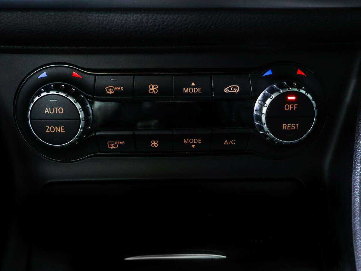 Купить Mercedes-Benz CLA с пробегом. Фото: #16