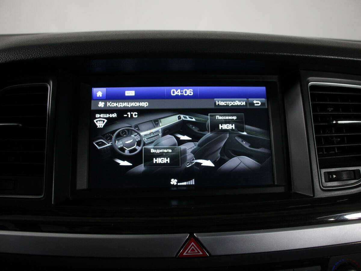 Купить Hyundai Genesis с пробегом. Фото: #23