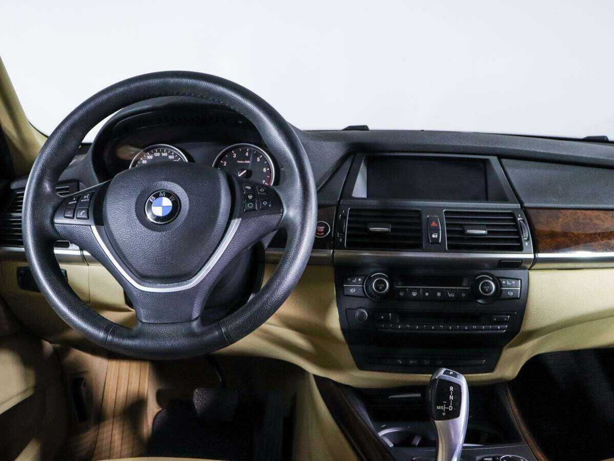 Купить BMW X5 с пробегом. Фото: #11
