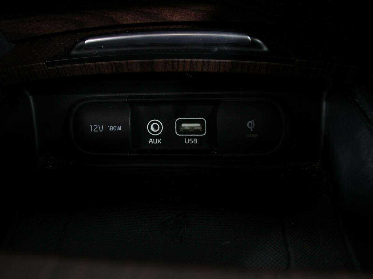 Купить Kia Optima с пробегом. Фото: #25