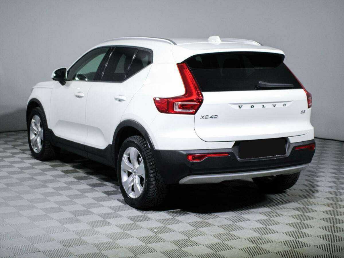 Купить Volvo XC40 с пробегом. Фото: #6