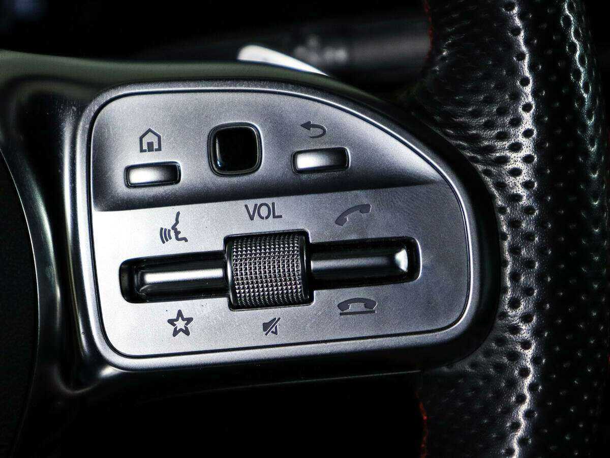 Купить Mercedes-Benz A-Класс с пробегом. Фото: #16