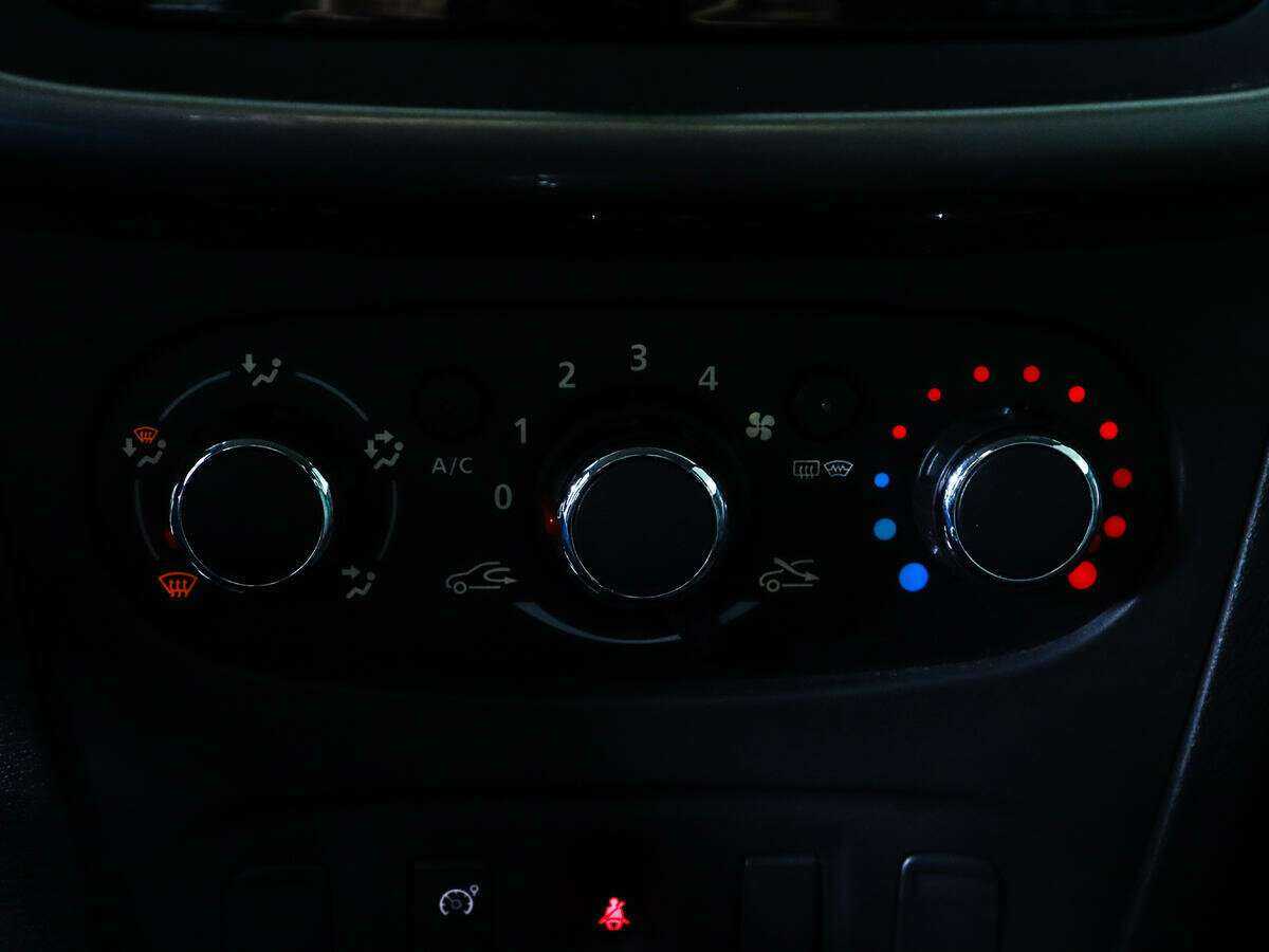 Продажа Б/У Рено Сандеро. Фото: #12