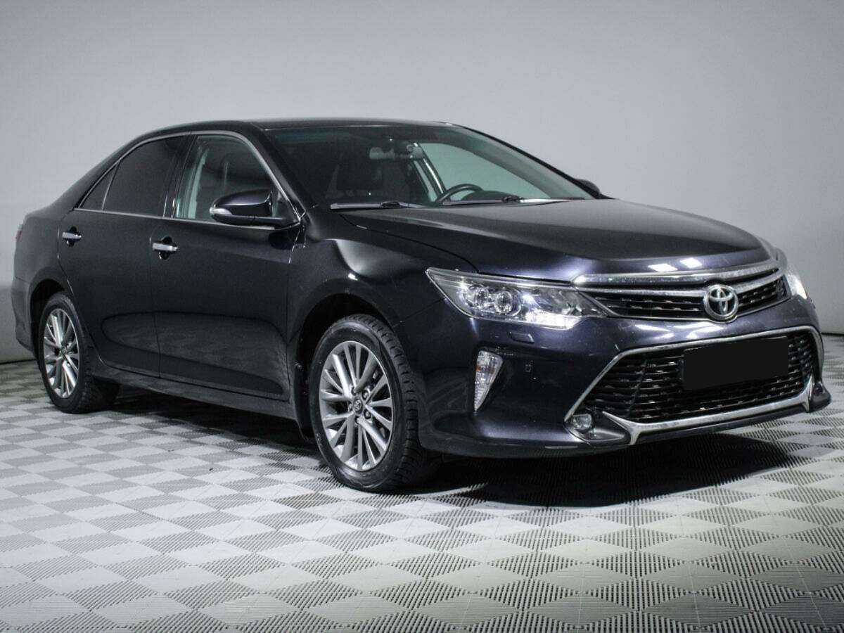Купить Toyota Camry с пробегом. Фото: #2