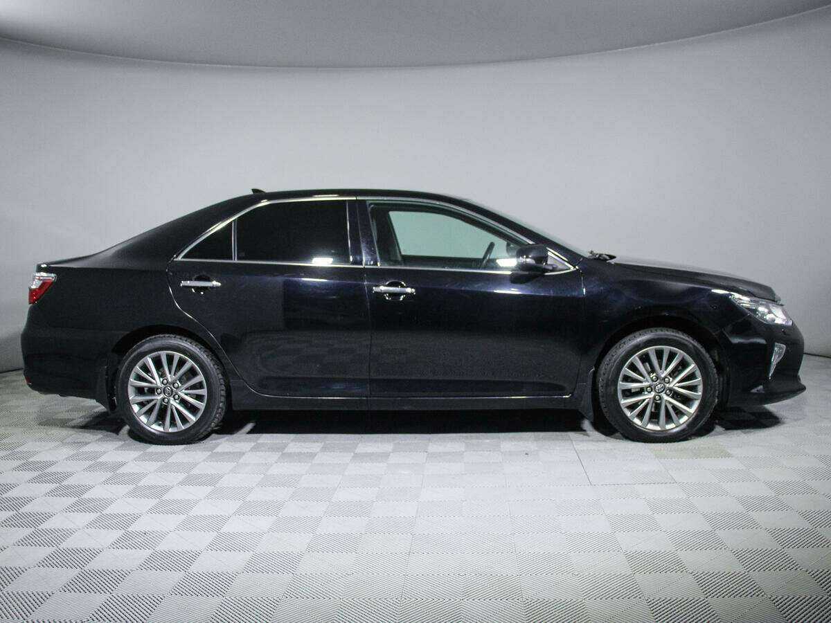 Купить Toyota Camry с пробегом. Фото: #3