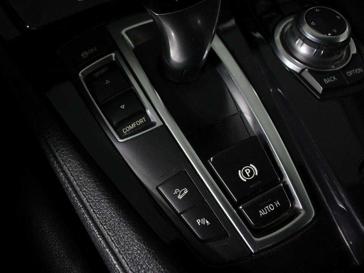 Купить BMW 5 серии с пробегом. Фото: #17