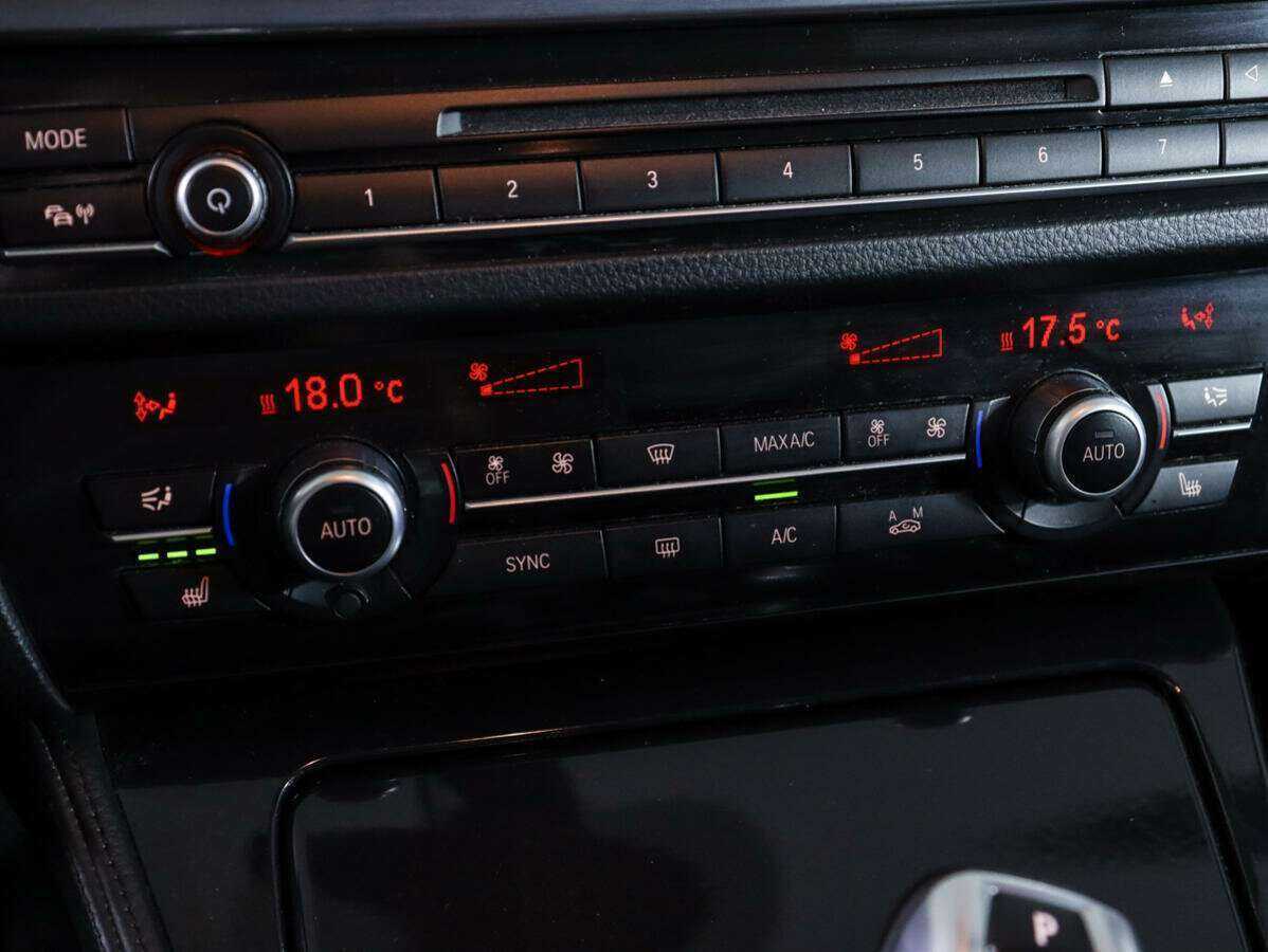 Купить BMW 5 серии с пробегом. Фото: #16