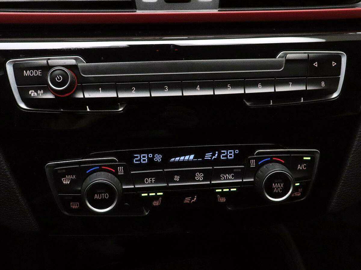 Купить BMW X1 с пробегом. Фото: #14