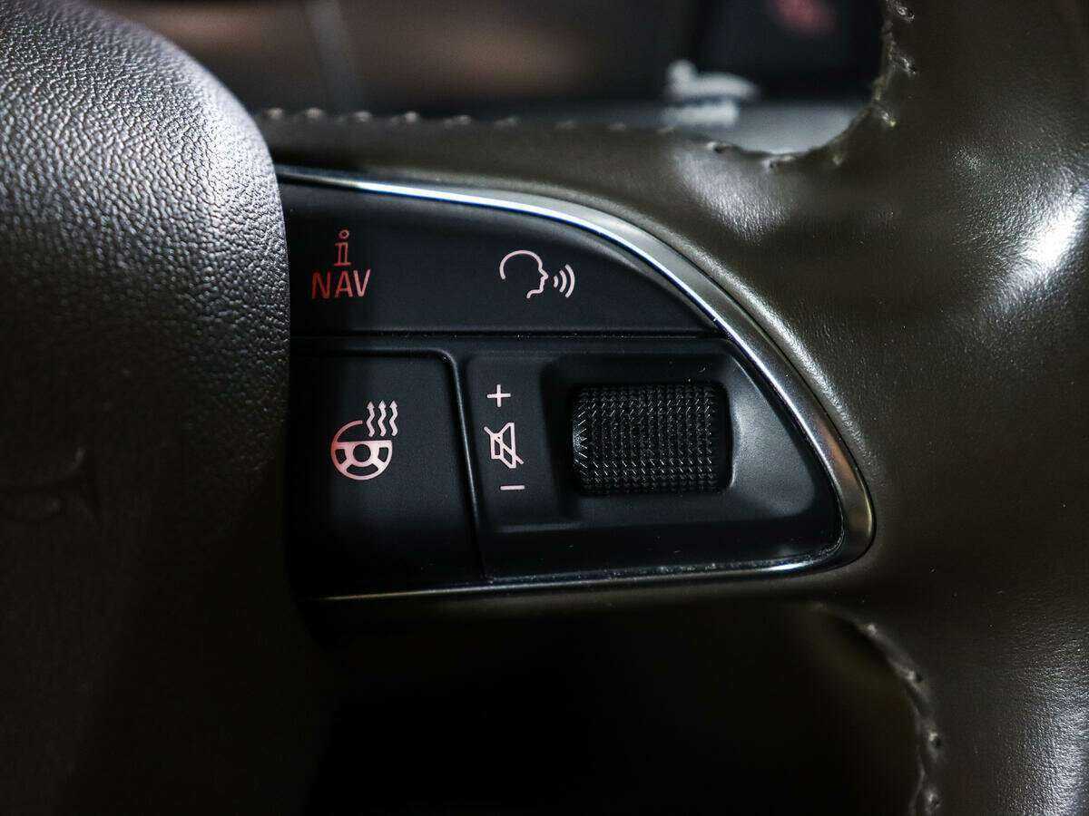 Купить Audi A6 с пробегом. Фото: #18