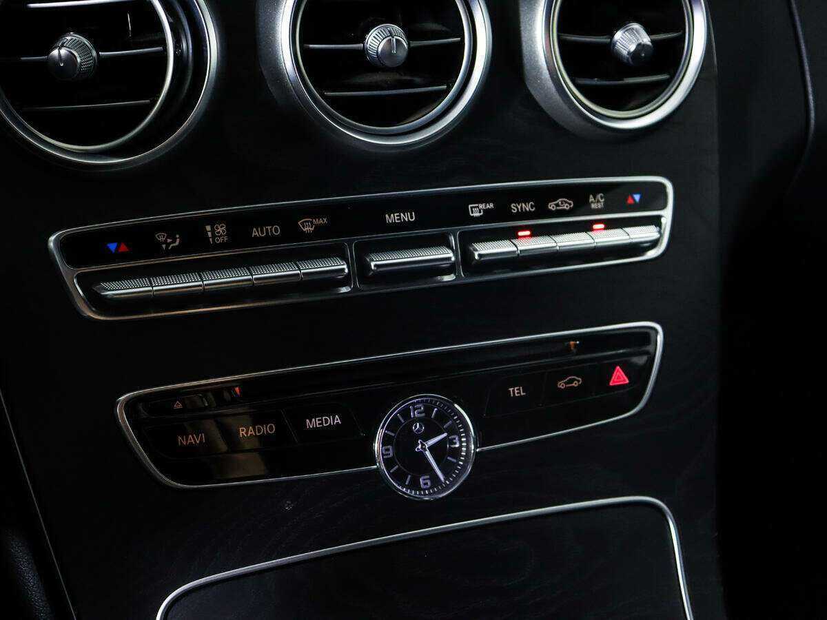 Купить Mercedes-Benz C-Класс с пробегом. Фото: #17