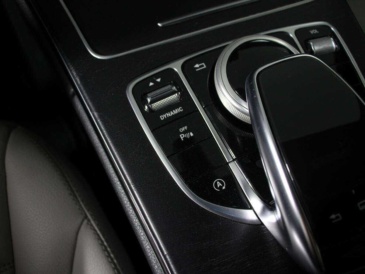 Купить Mercedes-Benz C-Класс с пробегом. Фото: #21