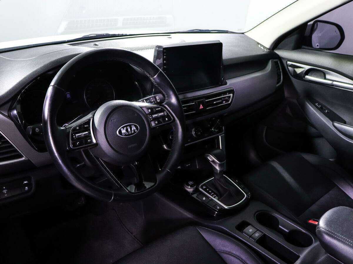 Купить Kia Seltos с пробегом. Фото: #12