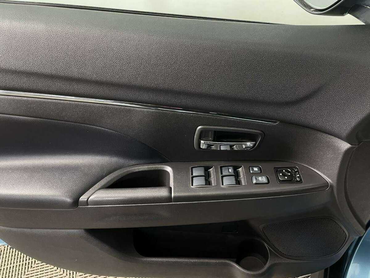 Продажа Б/У Митсубиши АС-Икс. Фото: #7