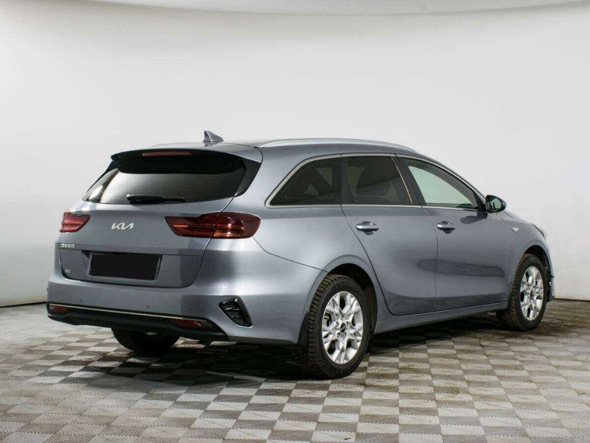 Купить Kia Ceed с пробегом. Фото: #3