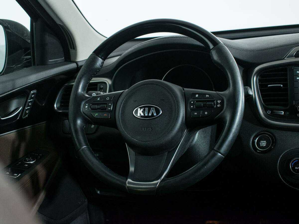 Купить Kia Sorento с пробегом. Фото: #13