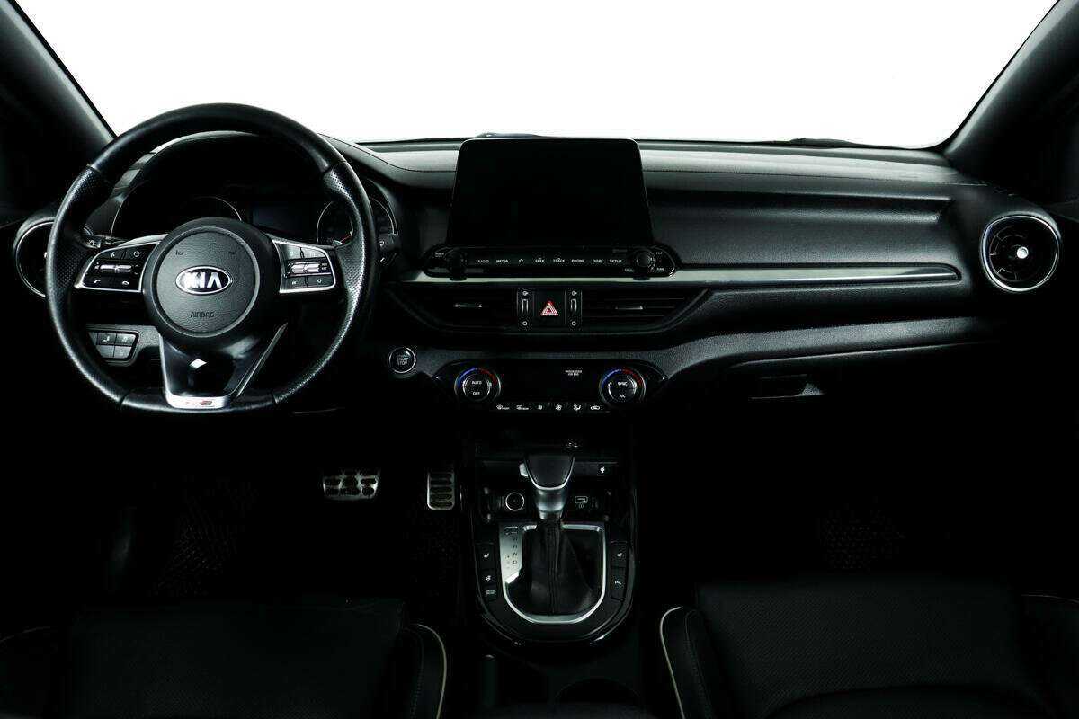 Купить Kia Cerato с пробегом. Фото: #10