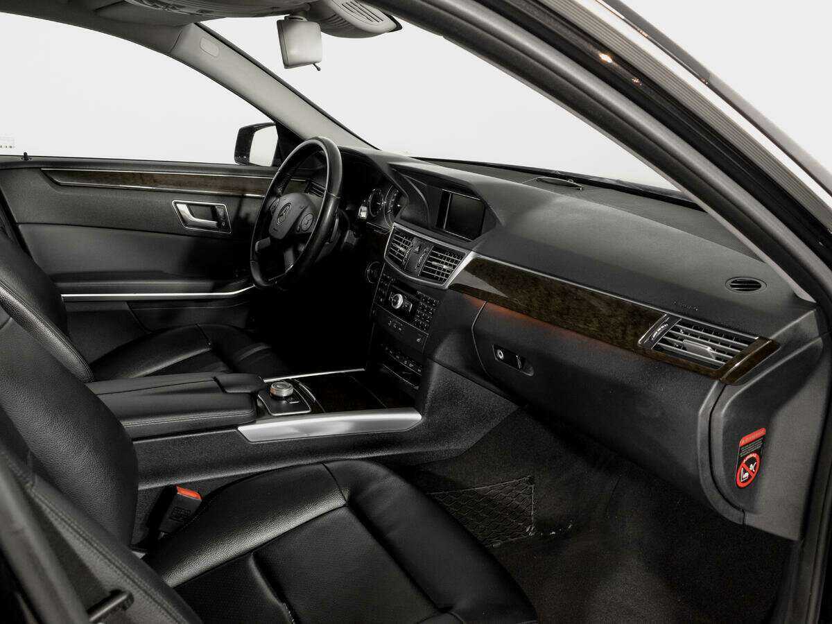 Купить Mercedes-Benz E-Класс с пробегом. Фото: #7