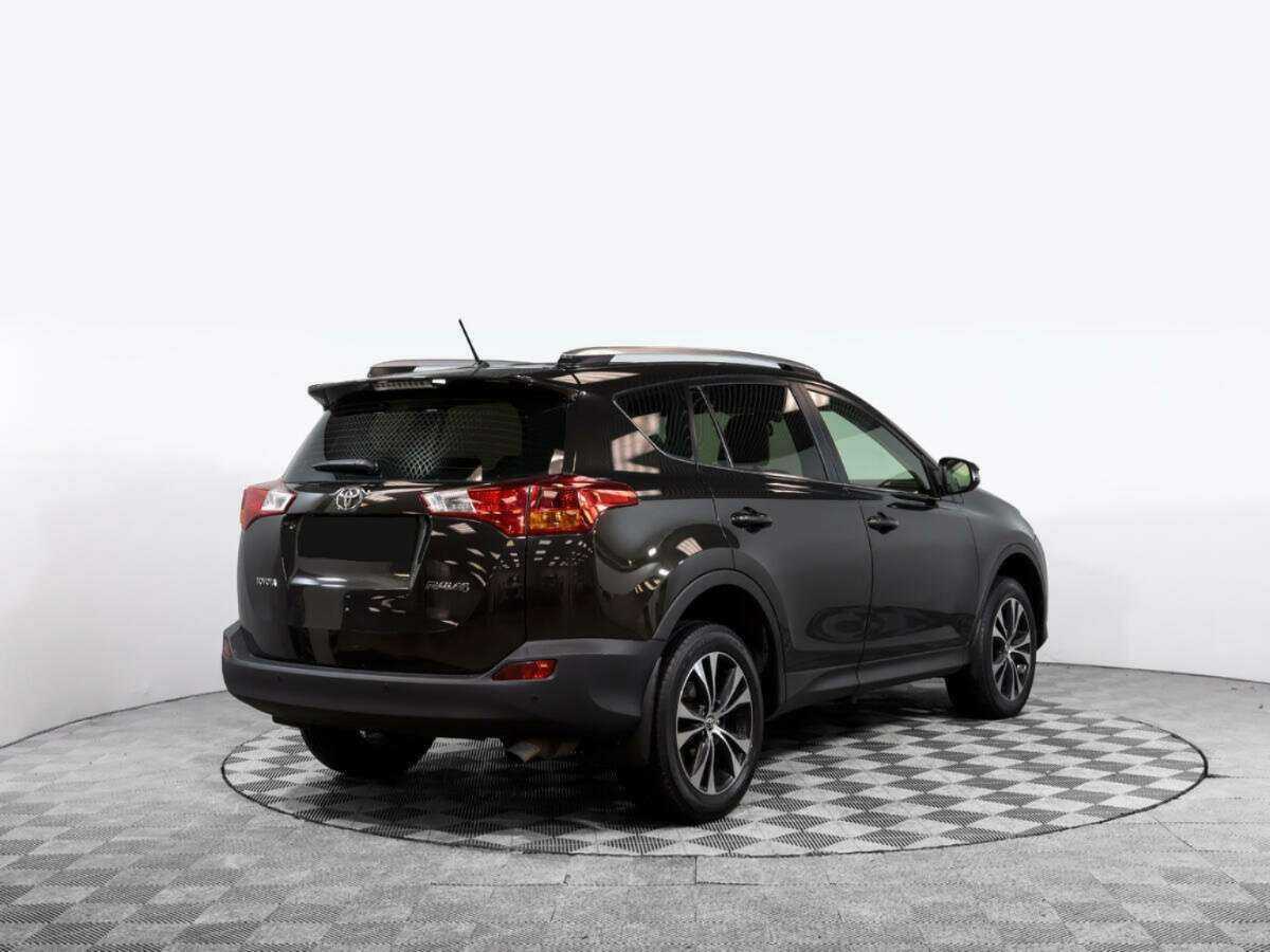 Купить Toyota RAV4 с пробегом. Фото: #3
