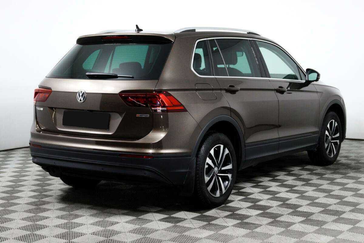 Купить Volkswagen Tiguan с пробегом. Фото: #4