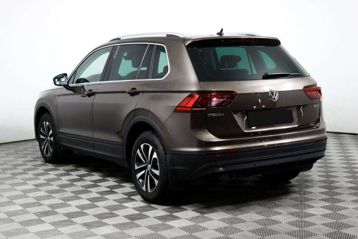 Купить Volkswagen Tiguan с пробегом. Фото: #6
