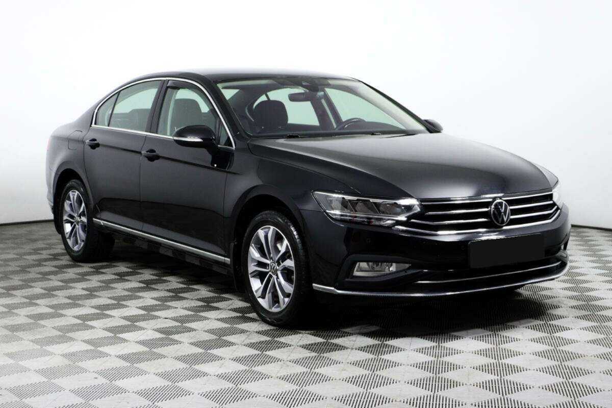 Купить Volkswagen Passat с пробегом. Фото: #2