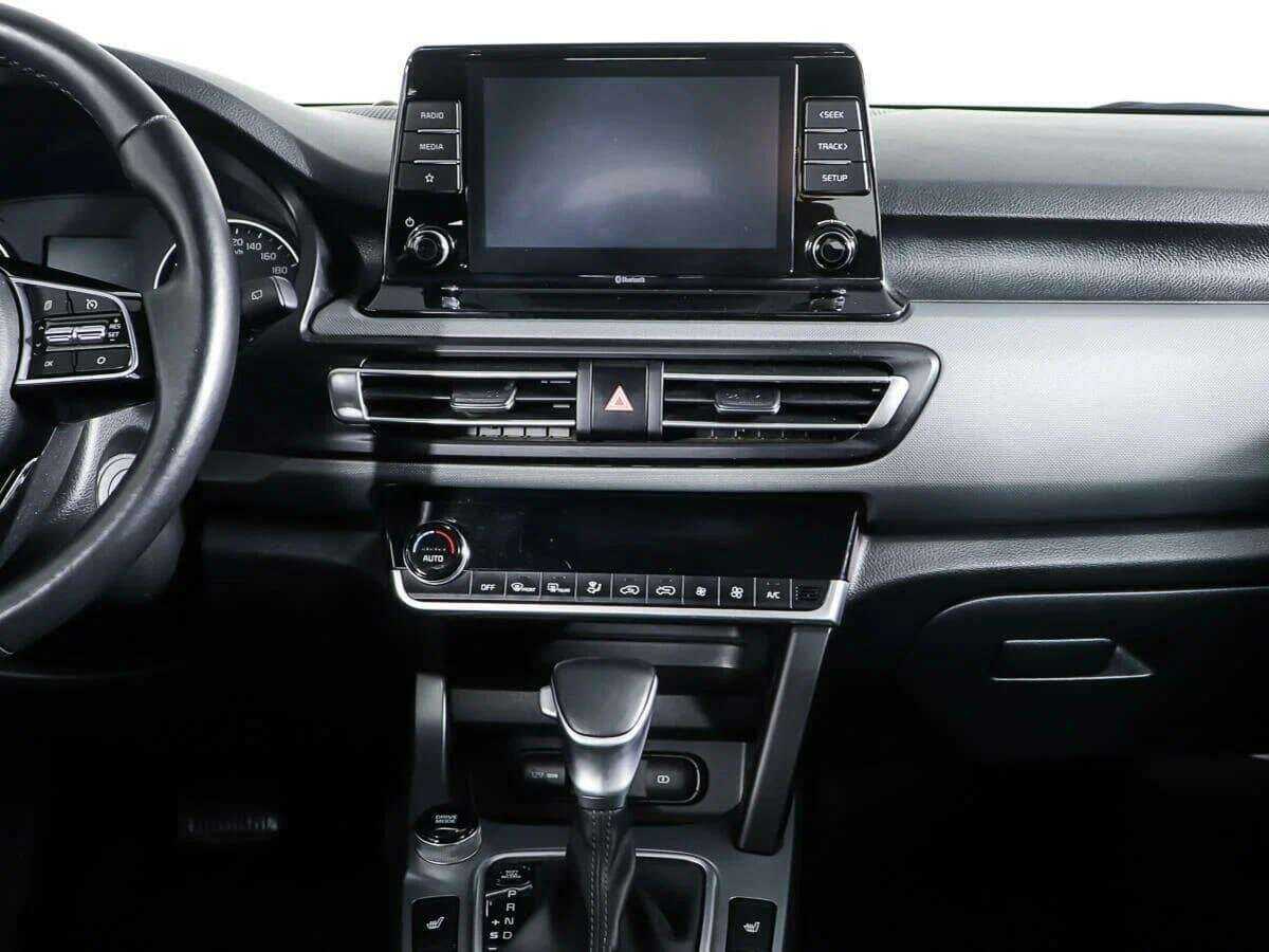 Купить Kia Seltos с пробегом. Фото: #10