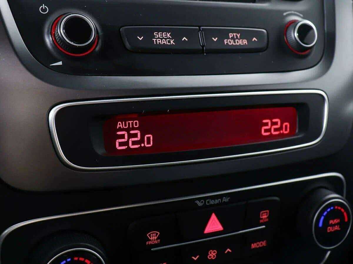 Купить Kia Sorento с пробегом. Фото: #16