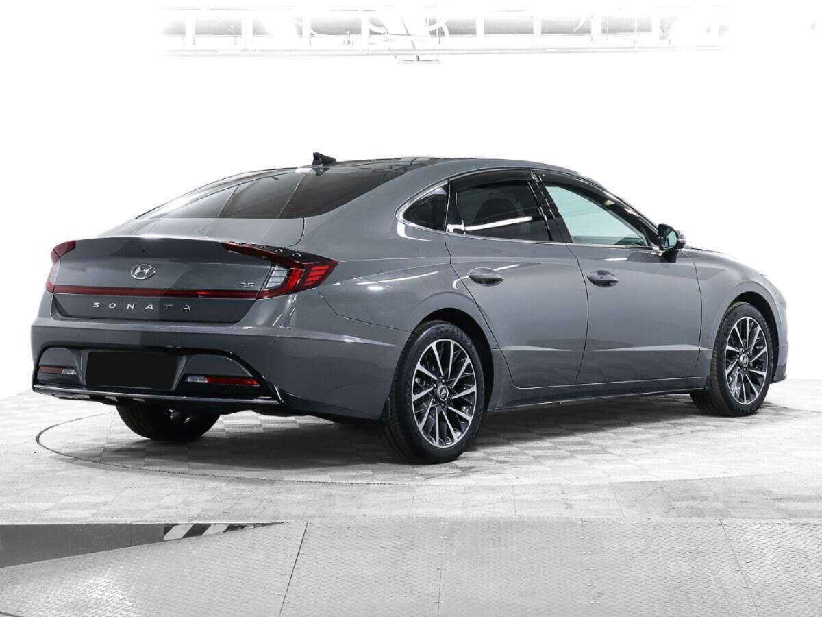 Купить Hyundai Sonata с пробегом. Фото: #4