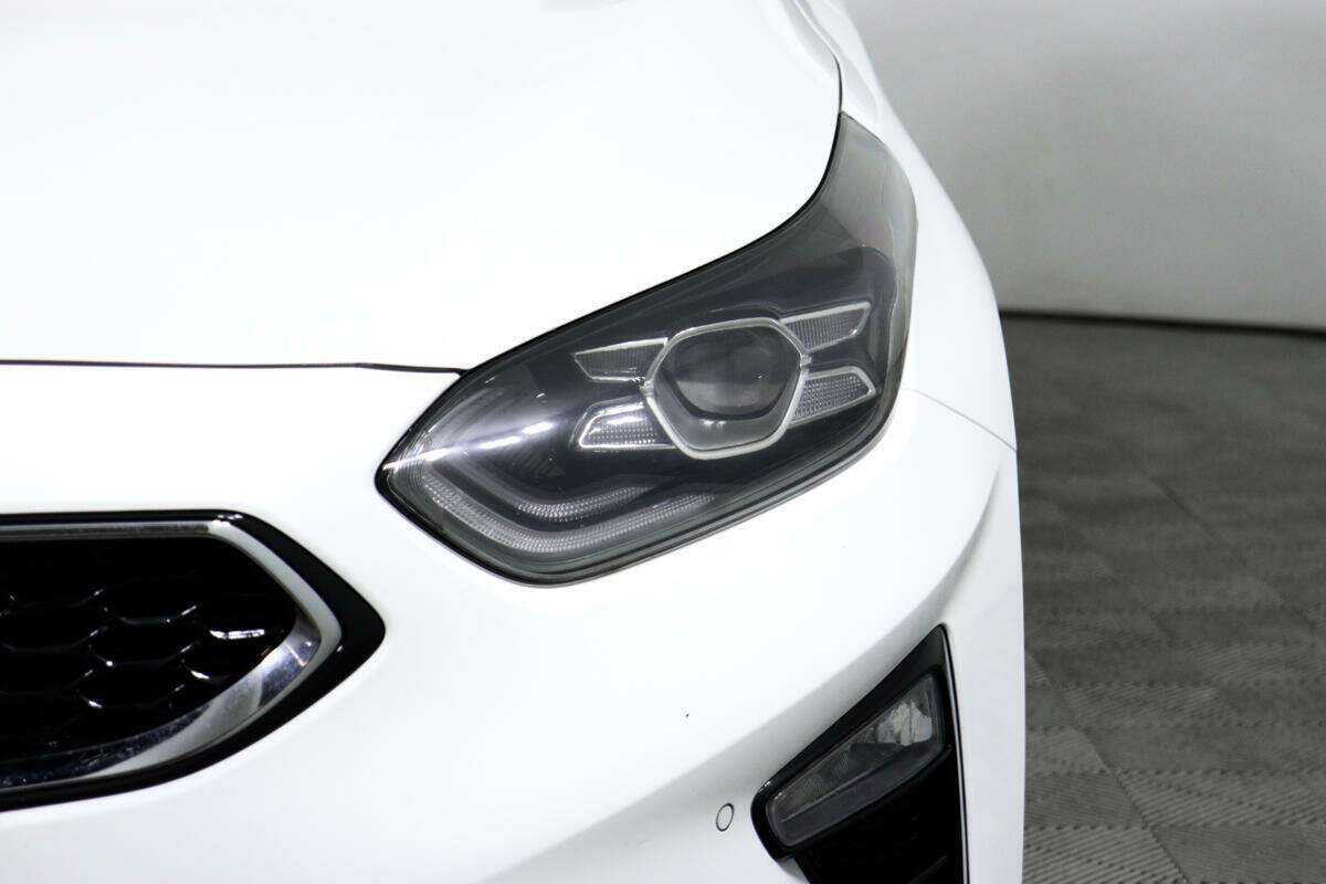 Купить Kia Ceed с пробегом. Фото: #14