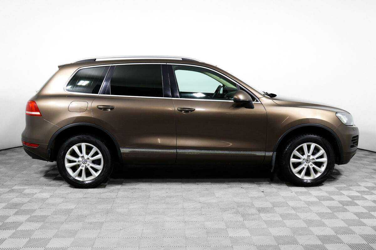 Купить Volkswagen Touareg с пробегом. Фото: #3