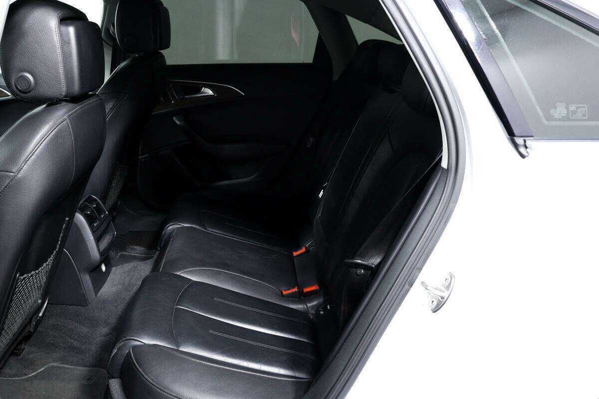 Купить Audi A6 с пробегом. Фото: #11