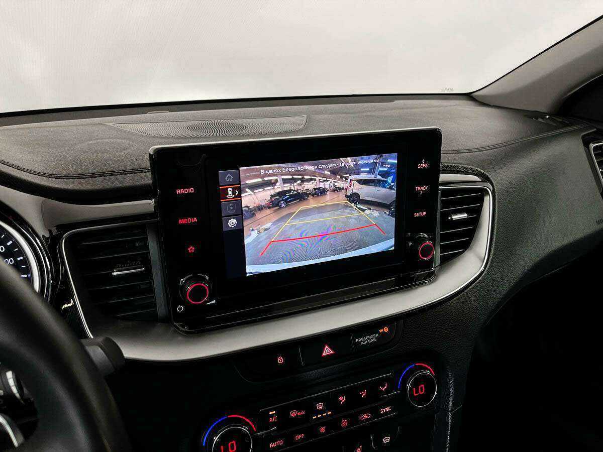 Купить Kia Ceed с пробегом. Фото: #11