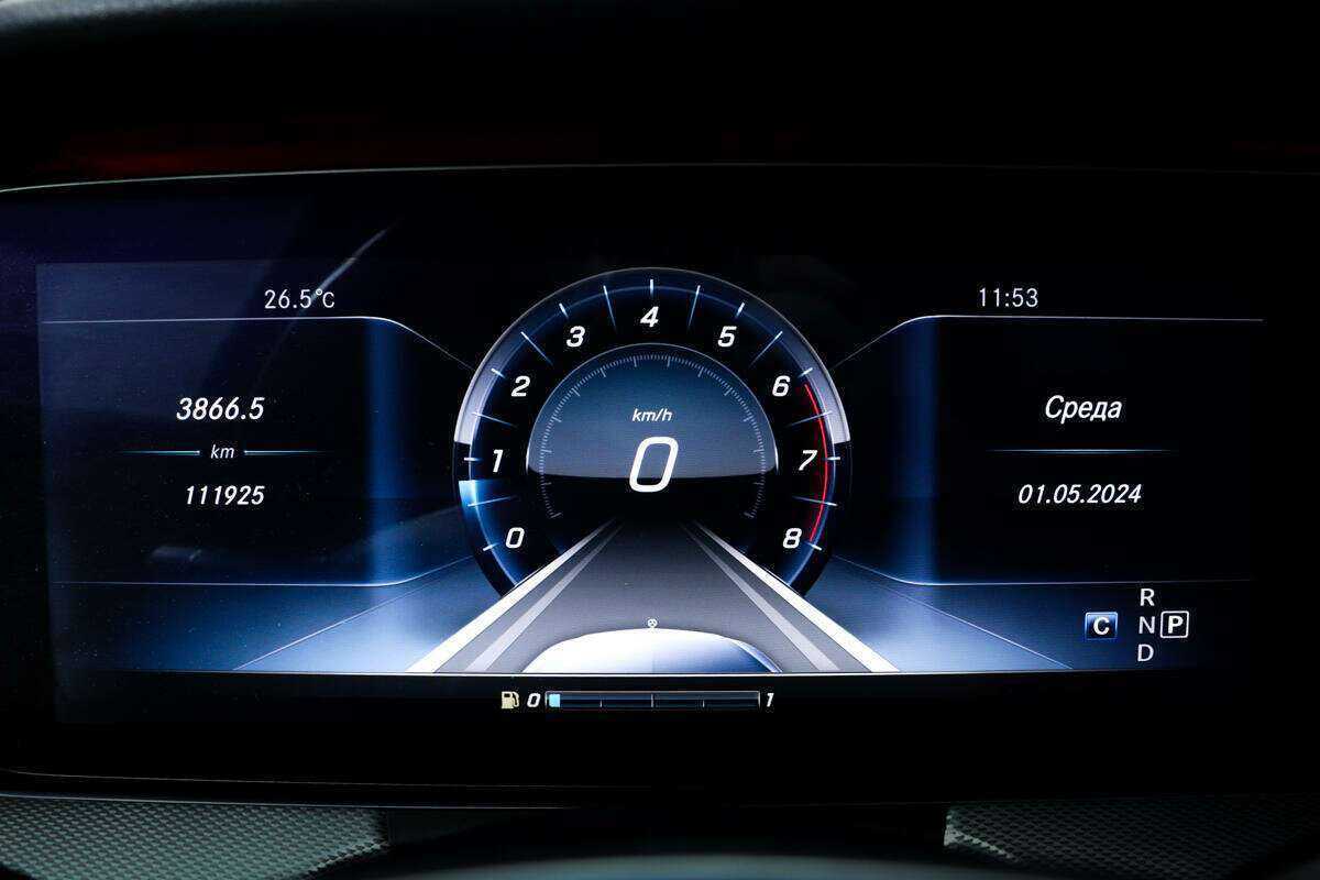 Купить Mercedes-Benz E-Класс с пробегом. Фото: #9