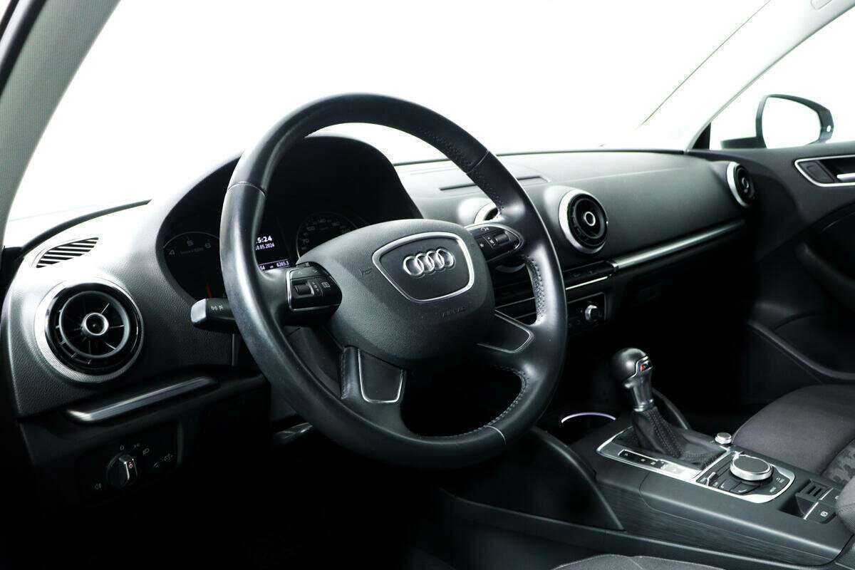 Купить Audi A3 с пробегом. Фото: #12