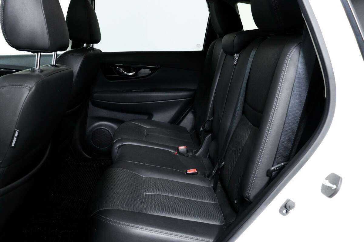 Купить Nissan X-Trail с пробегом. Фото: #11