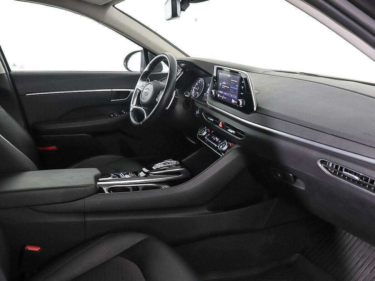 Купить Hyundai Sonata с пробегом. Фото: #8
