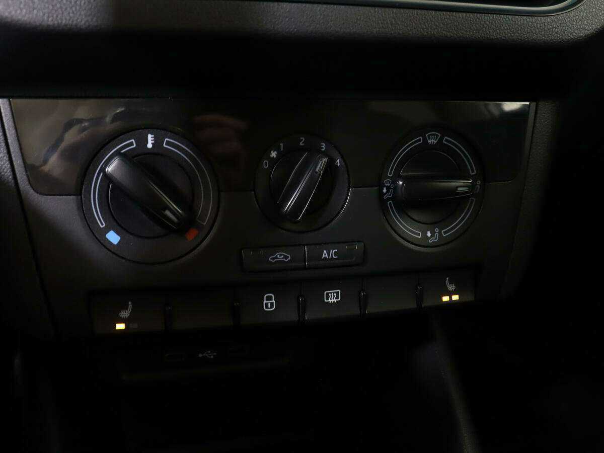 Продажа Б/У Шкода Рапид. Фото: #15