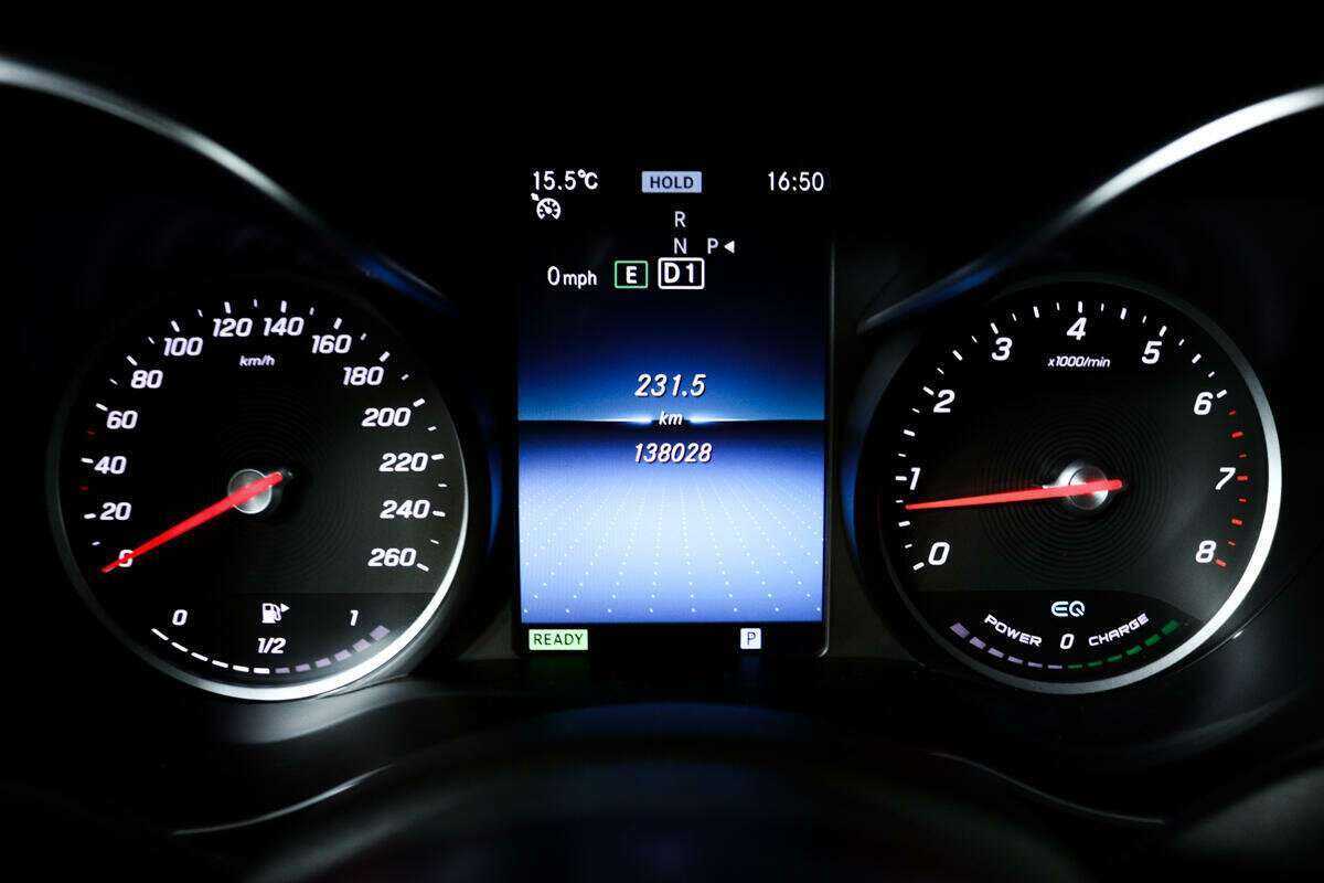 Купить Mercedes-Benz C-Класс с пробегом. Фото: #9