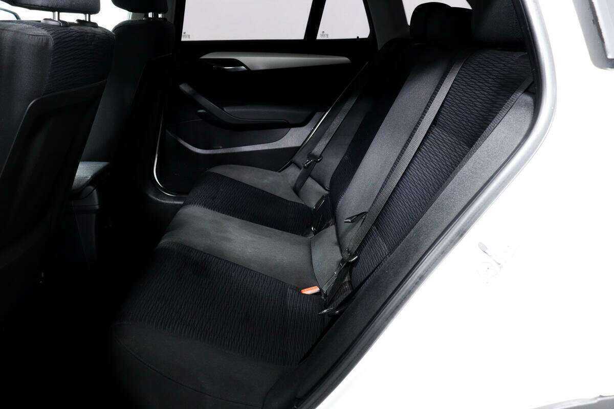 Купить BMW X1 с пробегом. Фото: #11