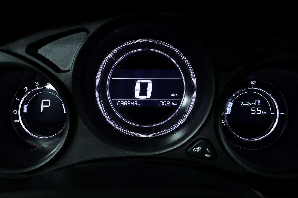 Купить Citroen C4 с пробегом. Фото: #9