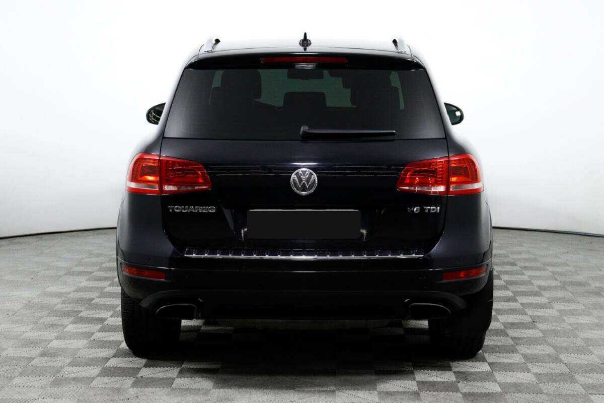 Купить Volkswagen Touareg с пробегом. Фото: #4