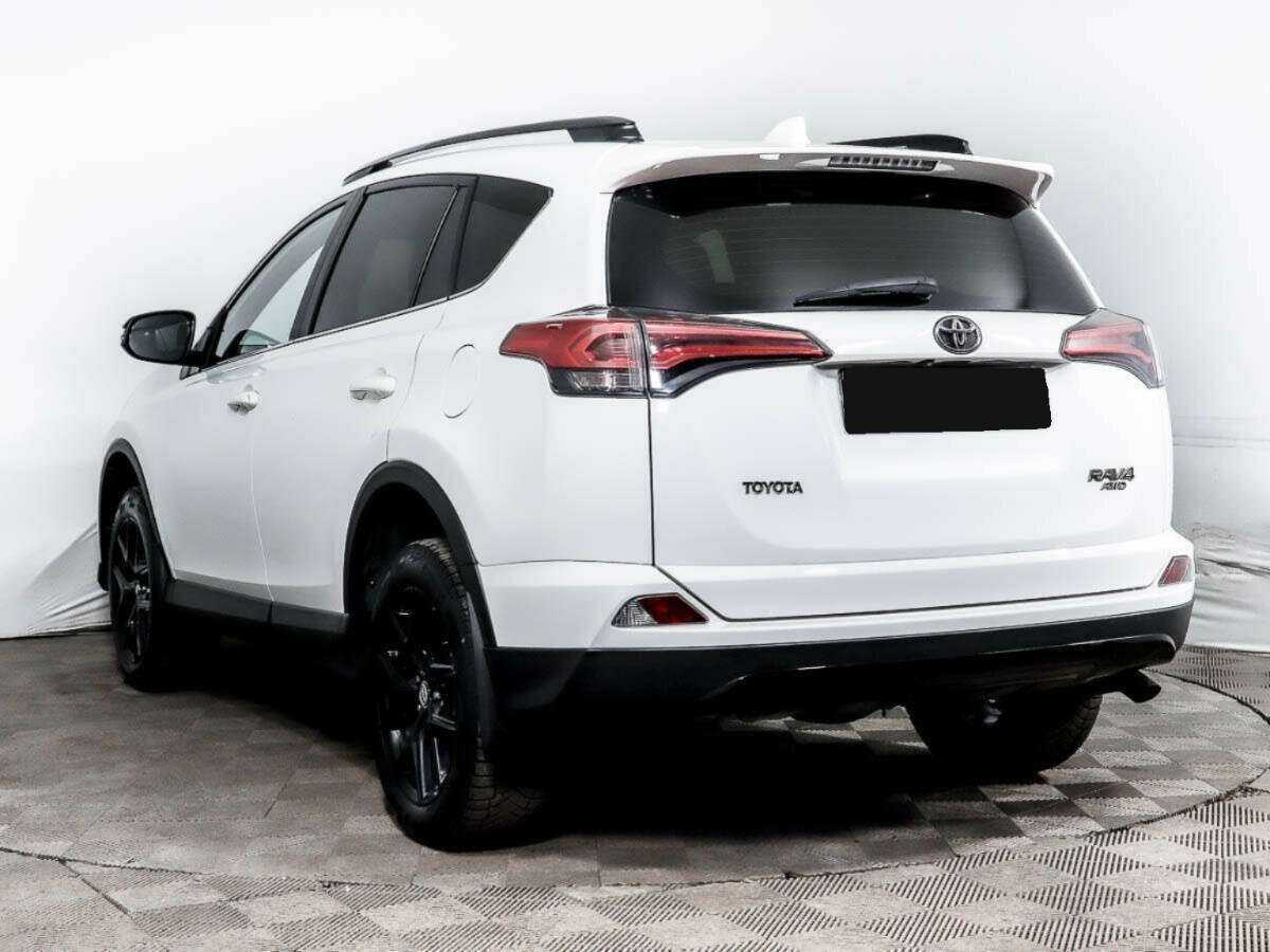 Купить Toyota RAV4 с пробегом. Фото: #4