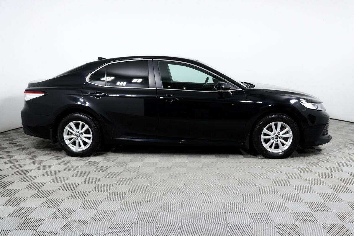 Купить Toyota Camry с пробегом. Фото: #2