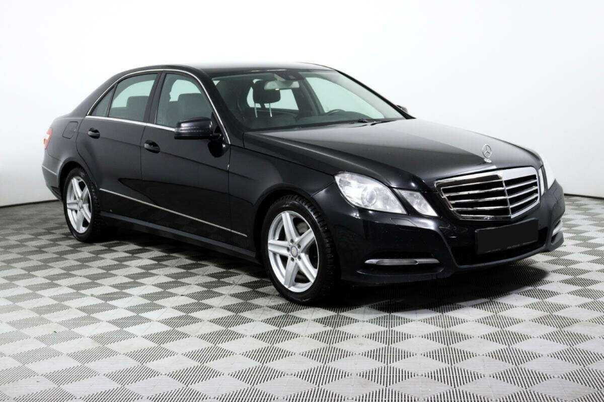 Купить Mercedes-Benz E-Класс с пробегом. Фото: #2